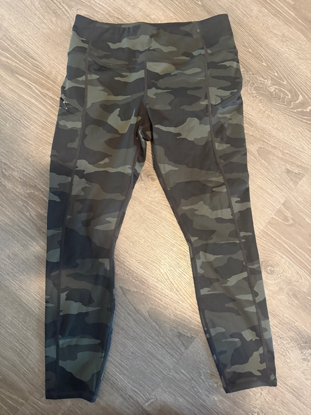 Athleta Camo High-Rise Leggings in Green and Black